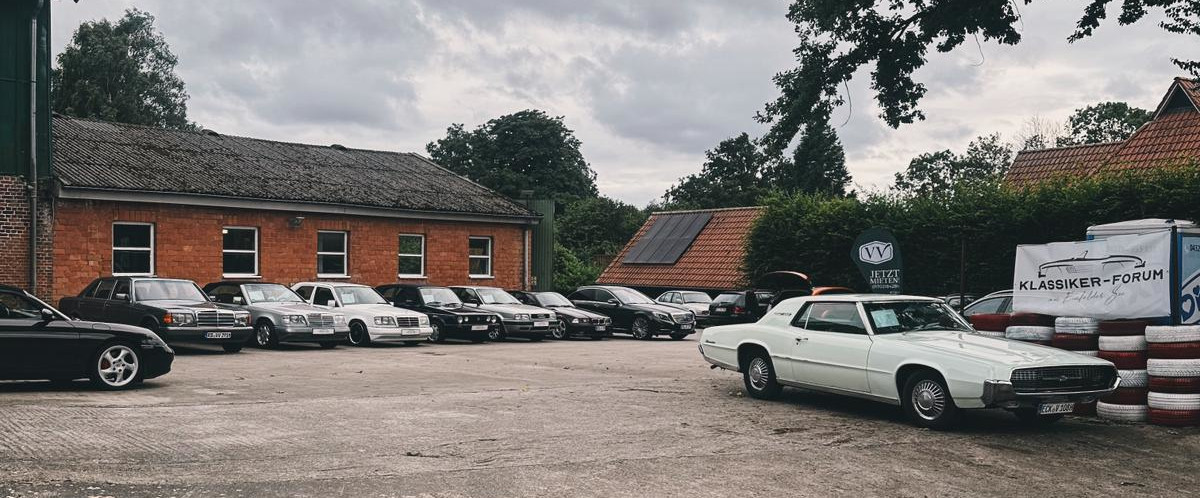 Mikes Garagengold Showroom